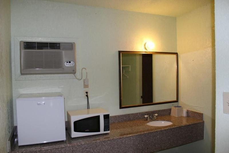 Sportsman'S Motel Eagle Lake Cameră foto
